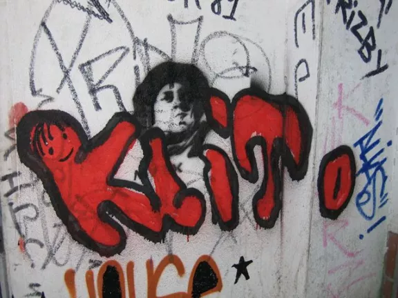 DE Berlin face 03