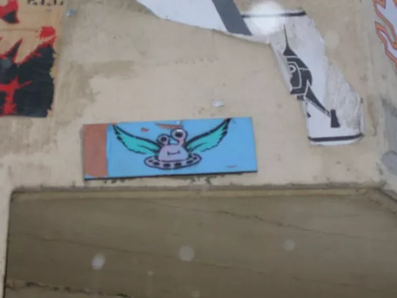 DE Berlin winged alien