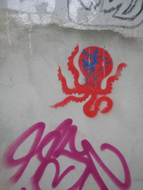 DE Berlin octopus