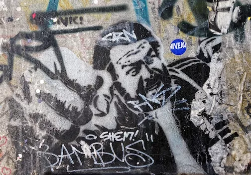 DE Berlin Punching