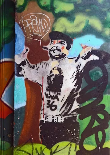 DE Berlin Viva36 Che