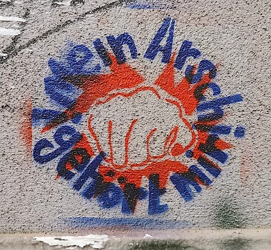 DE Hamburg fist text