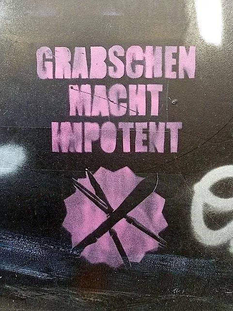 DE Hamburg Grabschen Macht Impotent