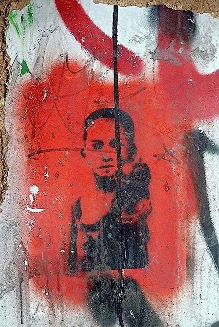 DE Hamburg child with gun
