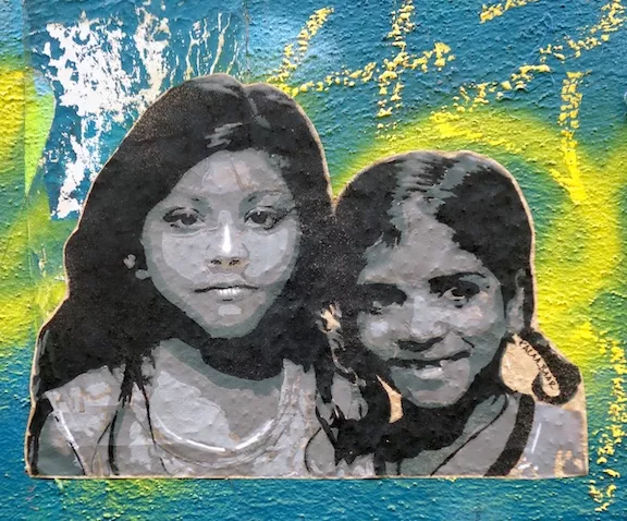 DE Hamburg kalaa-baar children 01