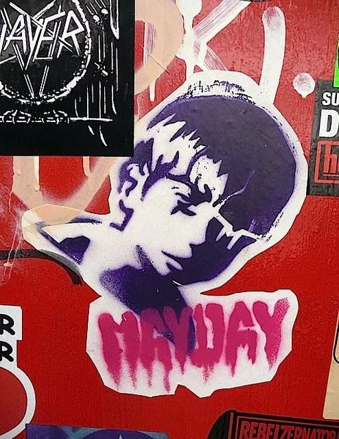 DE Hamburg mayday paste