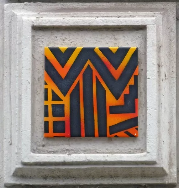 DE Hamburg pattern on tile