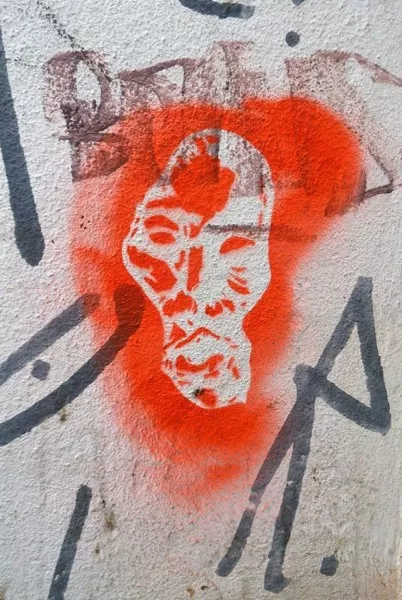 DE Hamburg red face