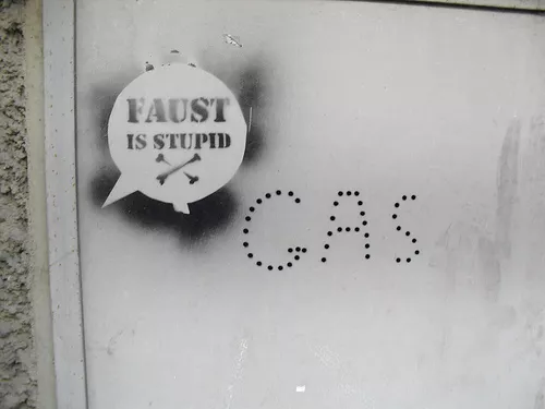 IT Florence FAUST is stupid