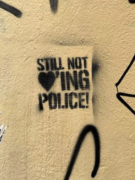IT Genova Still not loving police