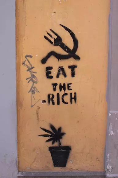 IT Naples Eat the Rich