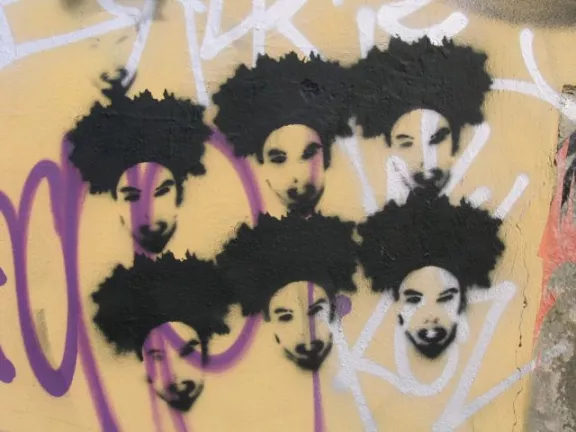 IT Florence six heads