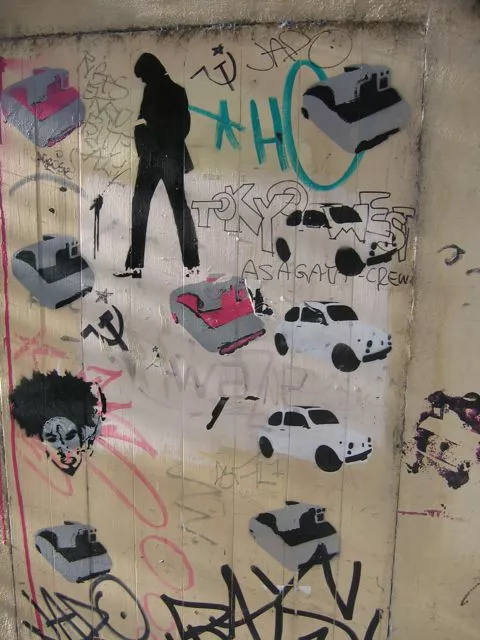 IT Florence wall
