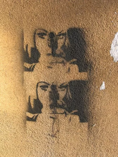 IT Florence two faces