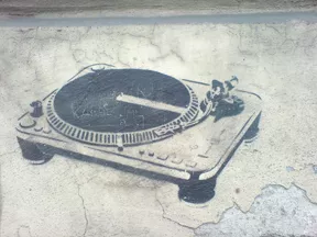 PL Krakow turntable