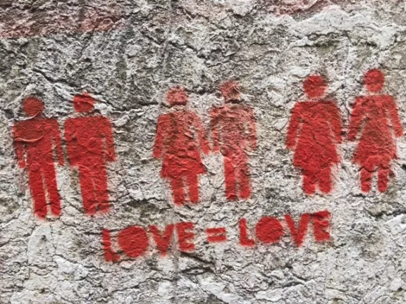 PT Lisbon Love Equals Love