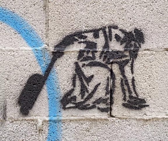 ES Malaga Jesus w. luggage