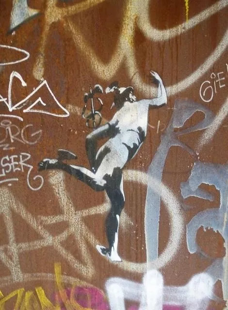 ES Barcelona Classical Figure