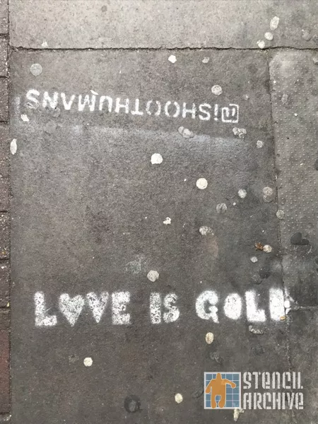 UK London Brick Ln Love is Gold