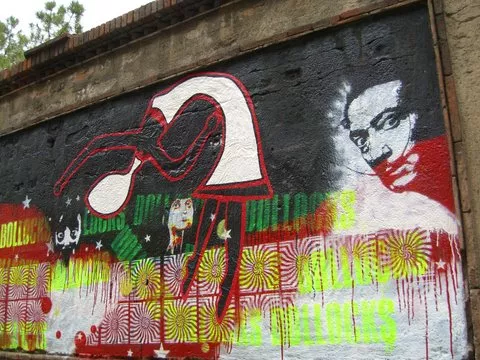 difusor mural with dali