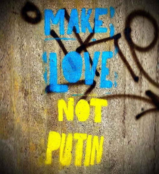 RU Make Love Not Putin