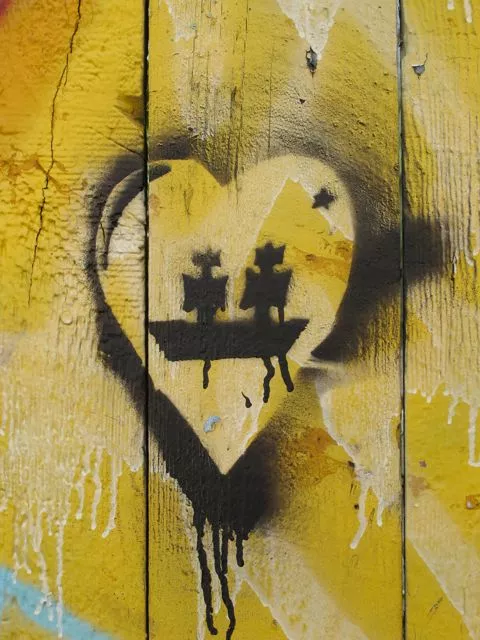 SF Clarion Alley ship in heart