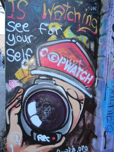 SF Clarion Alley copwatch