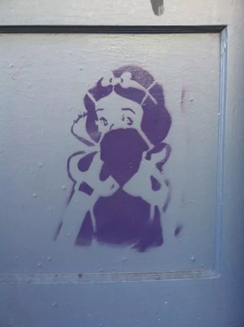 SF Divisadero Snow White masked