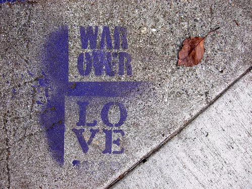 SF Haight War Over LOVE