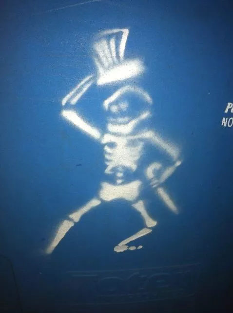 SF Upper Haight Grateful Dead Dancing Skeleton