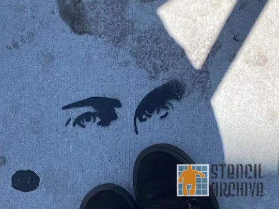 SF Upper Haight staring eyes