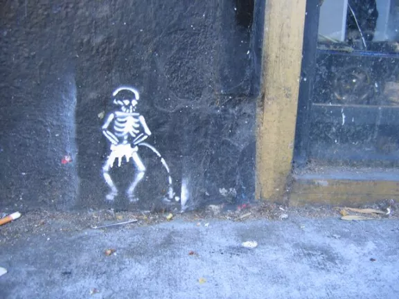 SF Upper Haight Peeing Skeleton