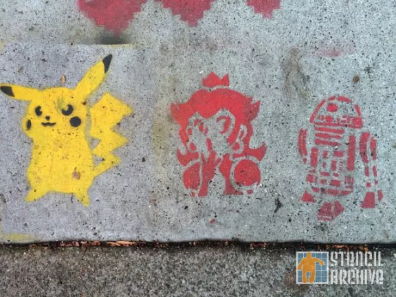 SF Divisadero Star Wars R2D2 Picachu
