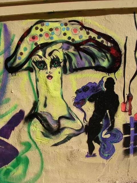 SF Grace Alley Mural Eclair 16