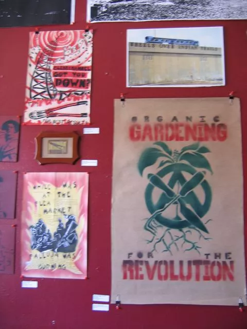 Stencil Nation 2008 Revolution Cafe Decay Wall 04