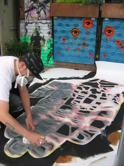 Adam5100 Stencilada_02