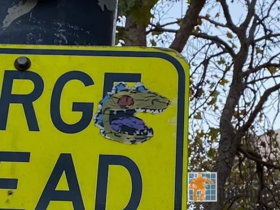 SF Mid Market lizard sticker