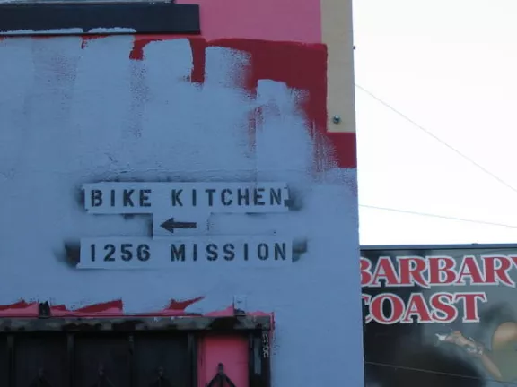 SF SoMa Bike Kitchen 01