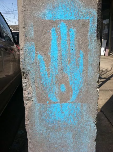 SF Sunset 9th Ave hamsa