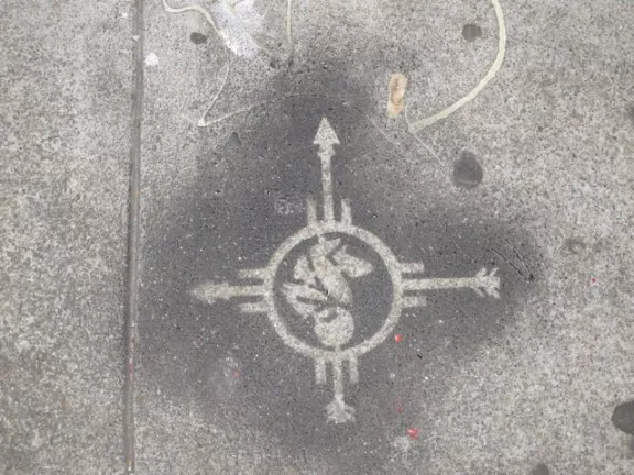 SF Mission encircled arrows