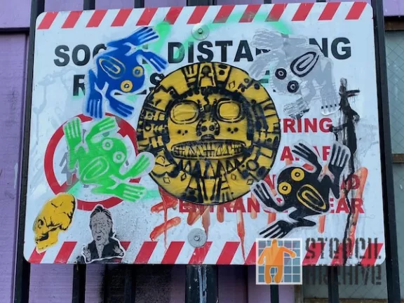 SF Mission frogs and more wheatpaste