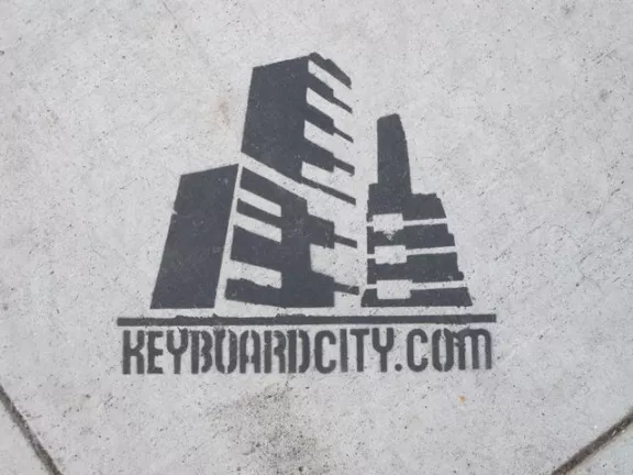 SF Mission Keyboardcity ADVERT