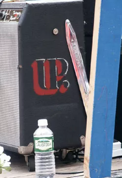 SF Mission UP on amp