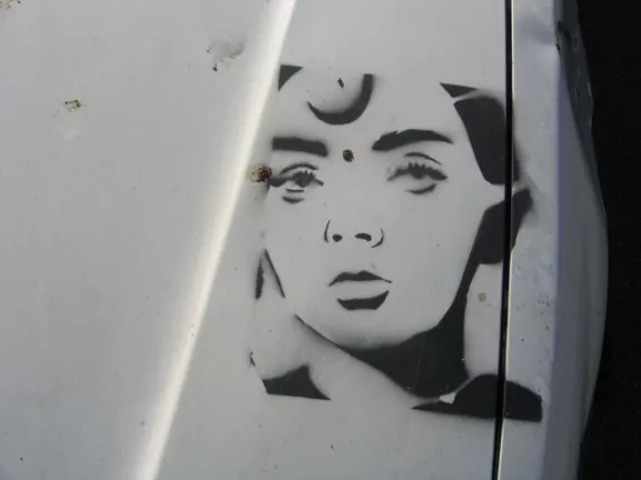 SF Mission Portrait on Hood