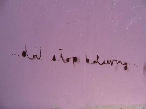 SF Valencia St. dont stop believing