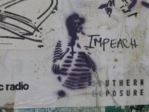 SF Valencia St. DAP wall stripped shirt