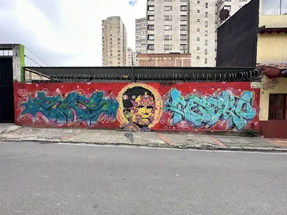 Stinkfish CO Bogota serious look ph Kellan