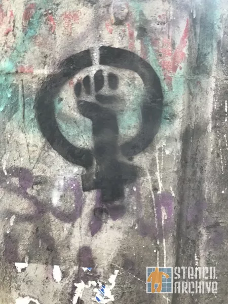 MX CDMX Reforma femenist symbol