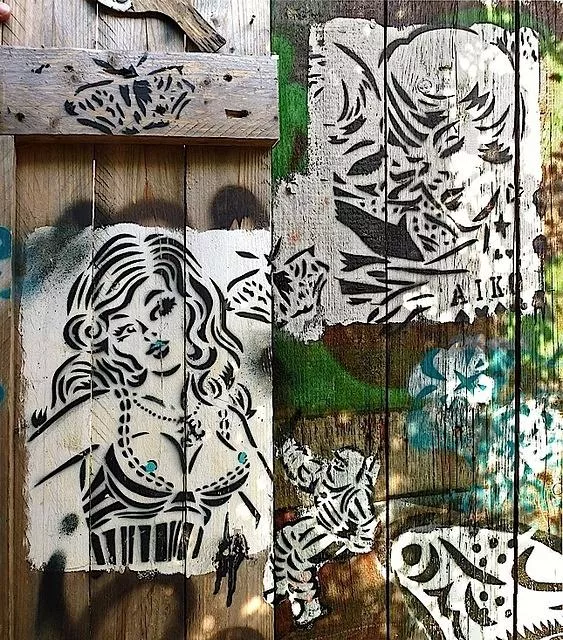 DE Berlin Aiko