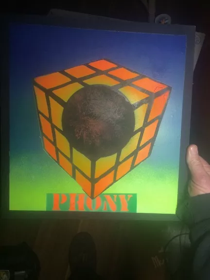 Xsacto phony